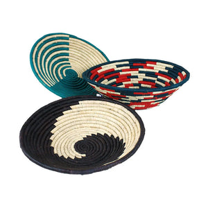 Hand Woven Raffia Colored Bowl: ASSRTED