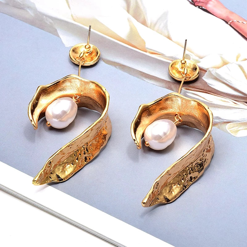 Empress Pearl Earrings